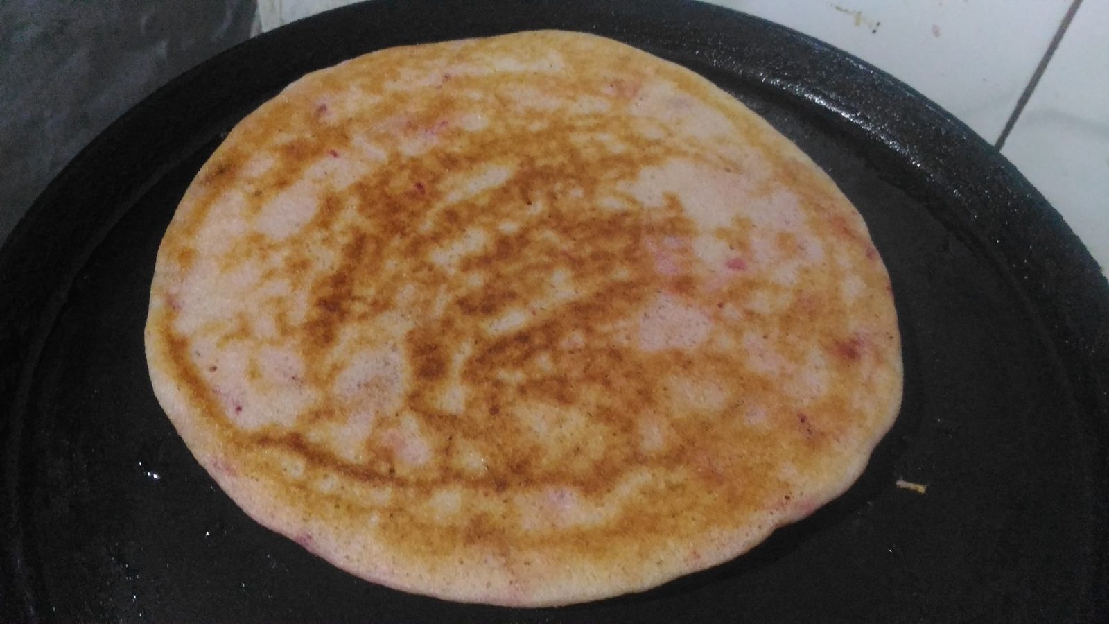 Onion tomato uttapam