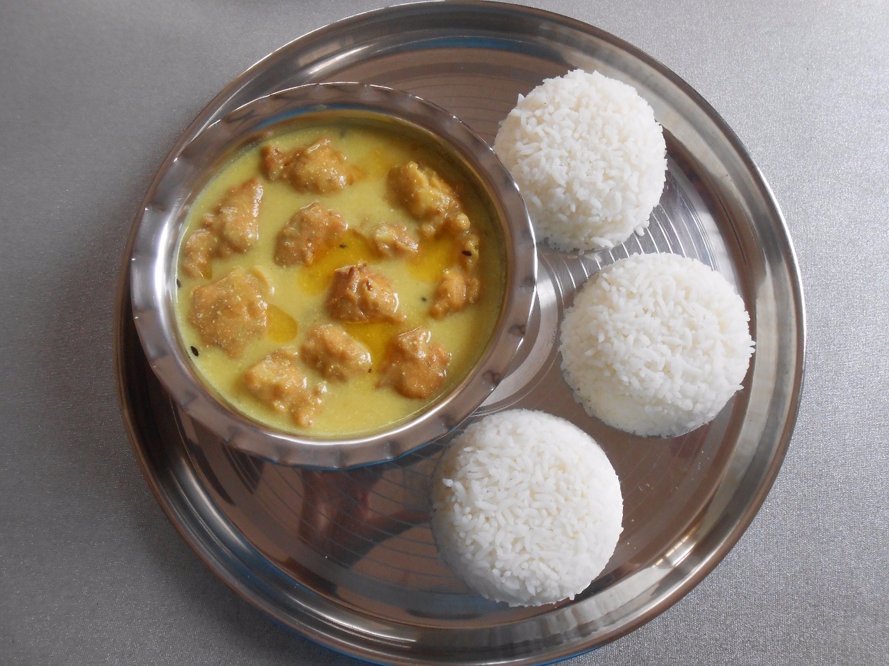Kadhi Chawal