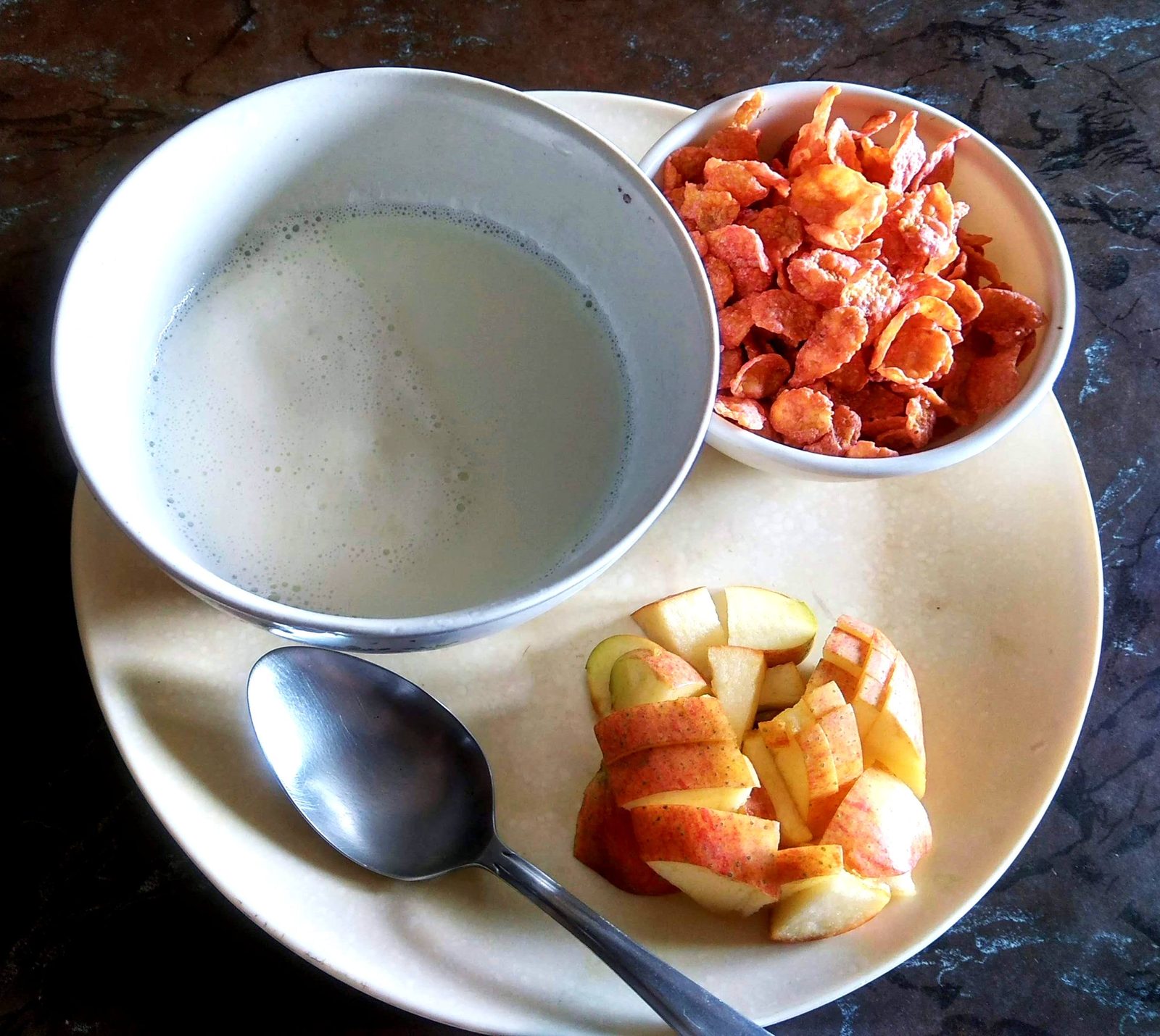 Cornflakes with milk